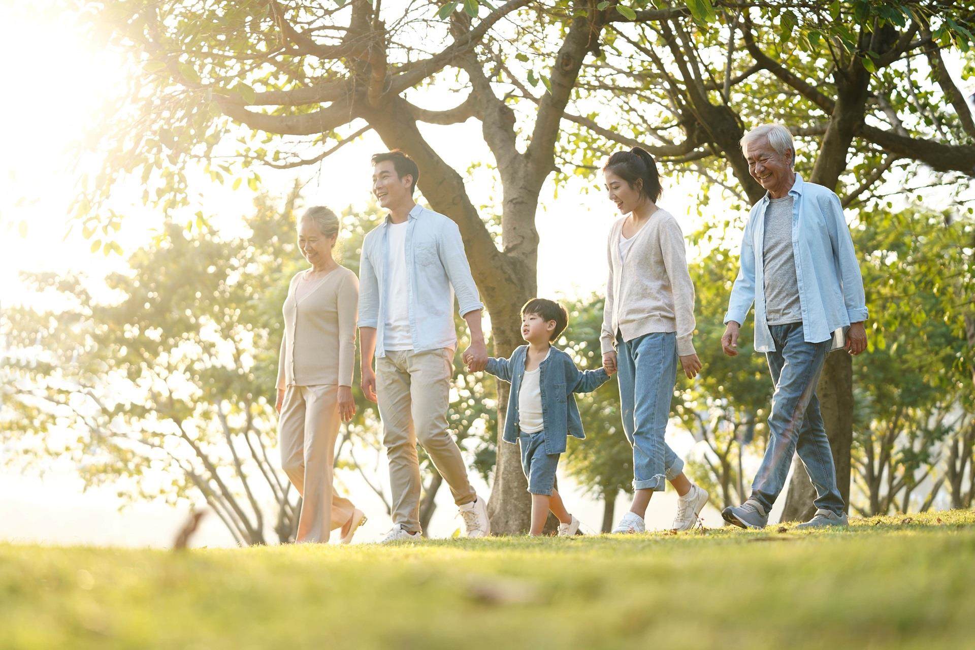 CrodaGreenFamilyImage